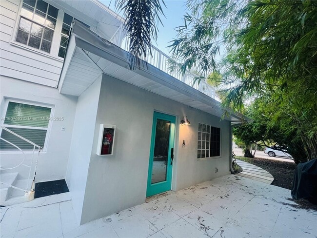 1405 SE 2nd St in Fort Lauderdale, FL - Building Photo - Building Photo