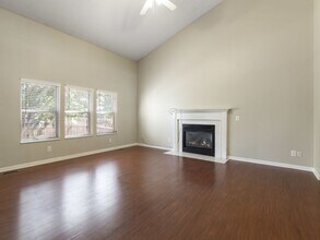 8475 Amarillo Dr in Blacklick, OH - Building Photo - Building Photo