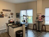 22 E State St photo'