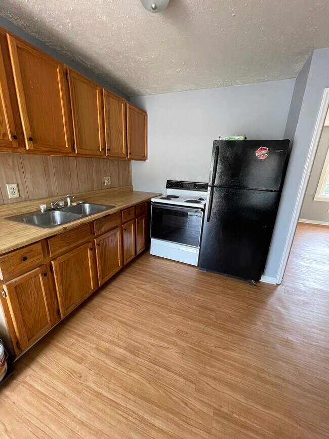 41 Meadow Green Rd in Bassett, VA - Building Photo - Building Photo