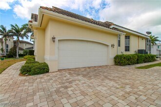 481 Maunder Ct in Marco Island, FL - Building Photo - Building Photo
