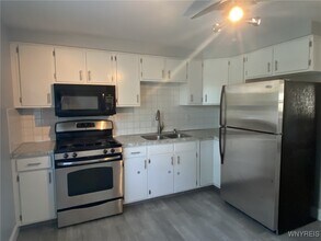 52 Acacia Dr in Buffalo, NY - Building Photo - Building Photo