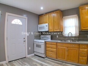 3716 Orange Ave in Long Beach, CA - Building Photo - Building Photo