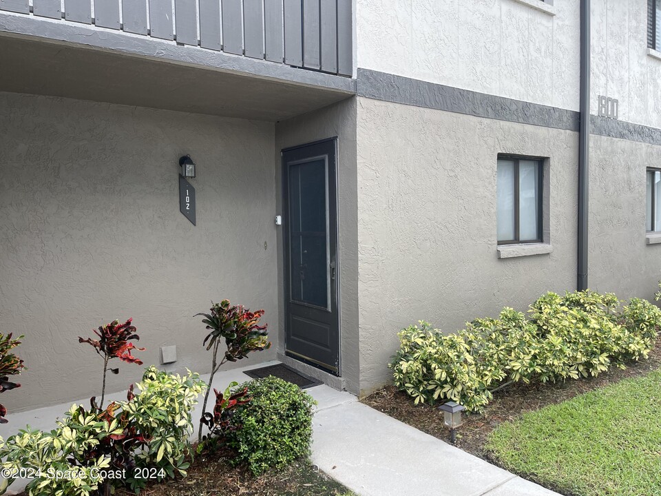 1800 University Ln-Unit -102 in Cocoa, FL - Building Photo