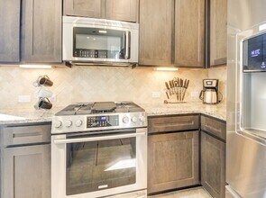 1646 Ryon Falls Dr in Richmond, TX - Building Photo - Building Photo