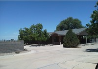 Pecan Woods Estates in Portales, NM - Foto de edificio - Building Photo