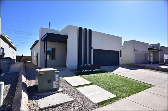 property at 2740 Tierra Oasis St