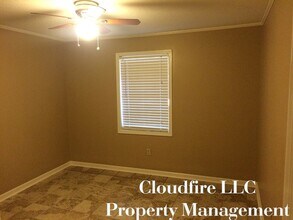 218 James Cir, Unit 218 in Oxford, MS - Building Photo - Building Photo