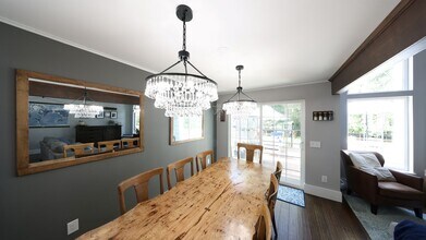 4610 San Juan Ave in Anacortes, WA - Building Photo - Building Photo