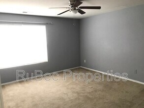 8607 Westhope St in Charlotte, NC - Building Photo - Building Photo