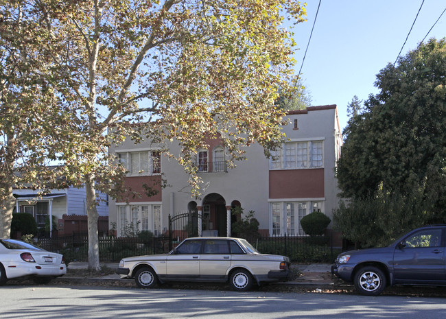 250 N 8th St in San Jose, CA - Foto de edificio - Building Photo