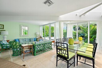 123 Evans Ln in Lantana, FL - Building Photo - Building Photo