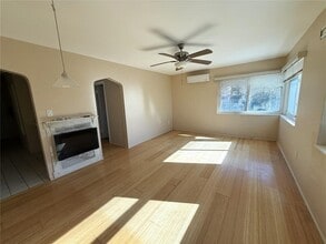 8301 W Gulf Blvd in Treasure Island, FL - Building Photo - Building Photo