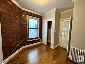 410 E 13th St in New York, NY - Building Photo - Building Photo