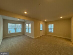 6828 Winterhill Ln in Glen Burnie, MD - Building Photo - Building Photo