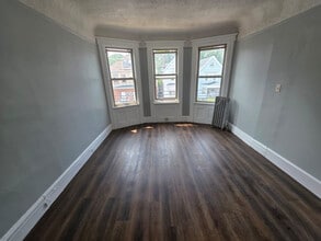 96 Cummings St in Irvington, NJ - Building Photo - Building Photo
