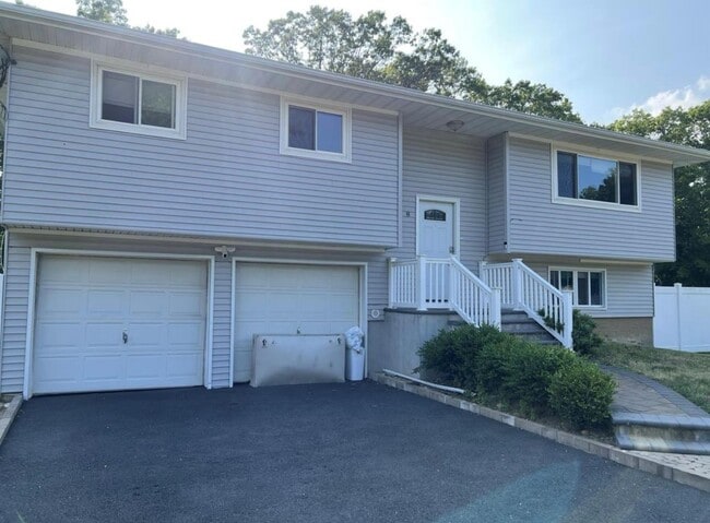 property at 8 Maryanne Ave