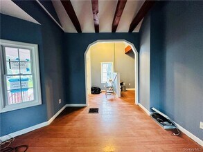 56 Glenwood Ave in Poughkeepsie, NY - Building Photo - Building Photo