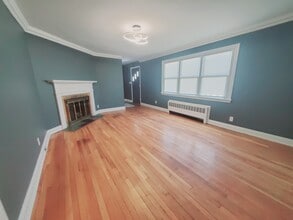 663 High Ridge Rd, Unit 2 in Stamford, CT - Building Photo - Building Photo