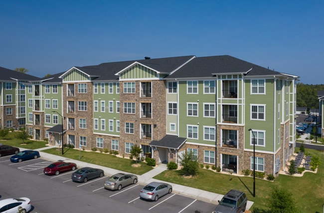 Foxwood Apartments in Raleigh, NC - Foto de edificio - Building Photo