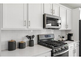 190 Jean Avenue in Lake Elmo, MN - Building Photo