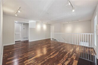 4105 Canyon Point Cir in Roswell, GA - Building Photo - Building Photo