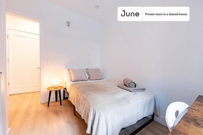 Room in Shared 4 bed/2 bath home, Unit A in Washington, DC - Building Photo - Building Photo