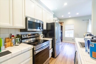 1084 Portola Ave in San Jose, CA - Building Photo - Building Photo