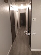 1105 N Clay St in Nevada, MO - Building Photo - Building Photo