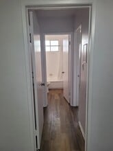 11811 Old River School Rd in Downey, CA - Building Photo - Building Photo