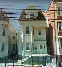 151 Nelson Ave in Jersey City, NJ - Building Photo - Building Photo