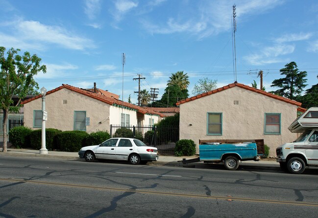 939 E Divisadero St in Fresno, CA - Building Photo - Building Photo