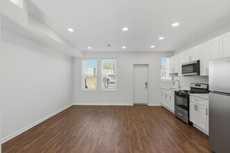 3202 Mondawmin Ave in Baltimore, MD - Foto de edificio - Building Photo