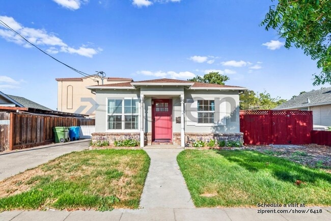 property at 1463 Jackson St