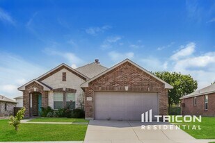 1249 Wysteria Ln in Burleson, TX - Building Photo