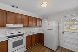 10218 Unicorn Dr in St. Louis, MO - Building Photo - Building Photo