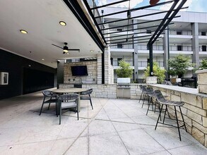 2603 N Fry Rd, Unit A3 in Katy, TX - Foto de edificio - Building Photo