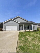 1111 Prospect Ct in Columbia, TN - Building Photo