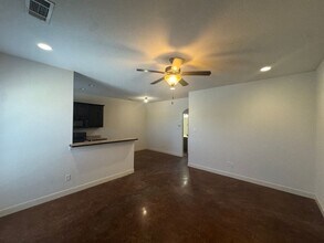 203 Walker Ln in Millsap, TX - Building Photo - Building Photo