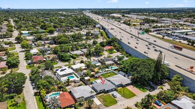 554 NW 46th St in Fort Lauderdale, FL - Building Photo - Building Photo