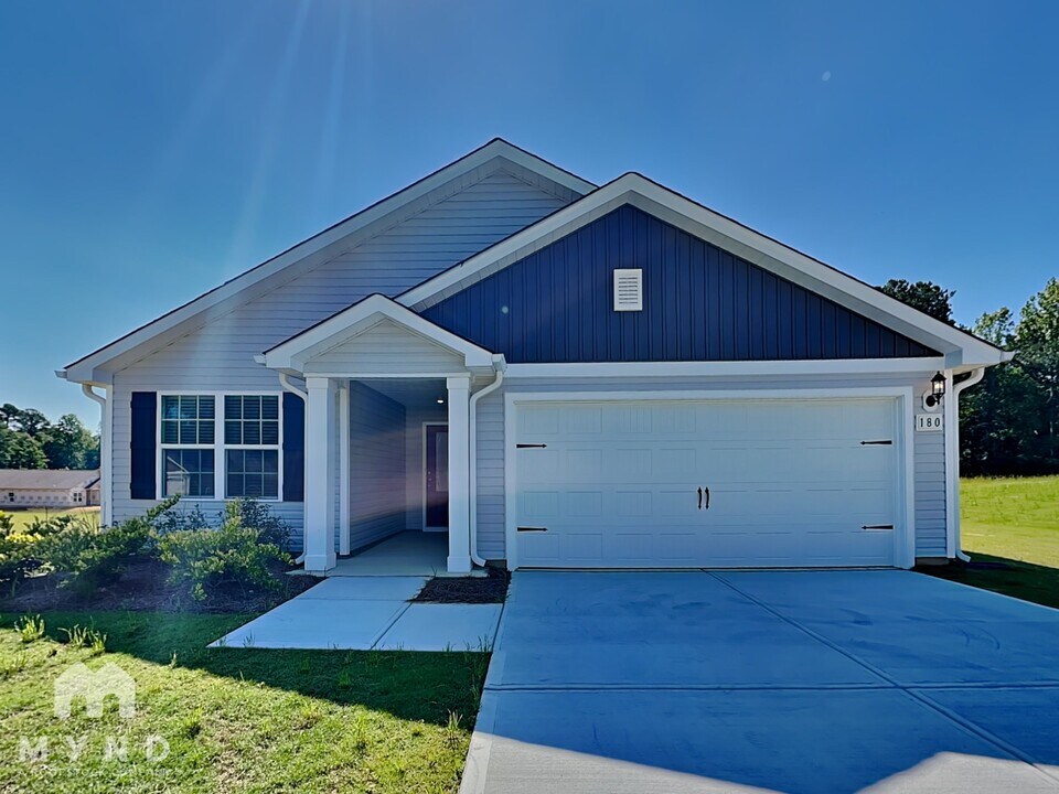 180 Barnsley Rd in Angier, NC - Building Photo
