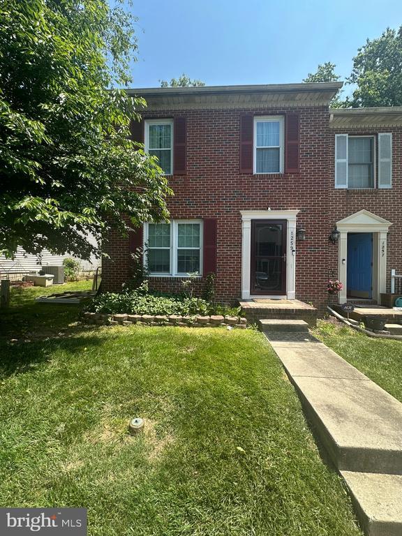 property at 1259 Kirby Cir