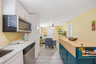 224 E Grant Ave in Cocoa Beach, FL - Building Photo - Building Photo