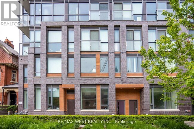 property at 508 Wellington St W