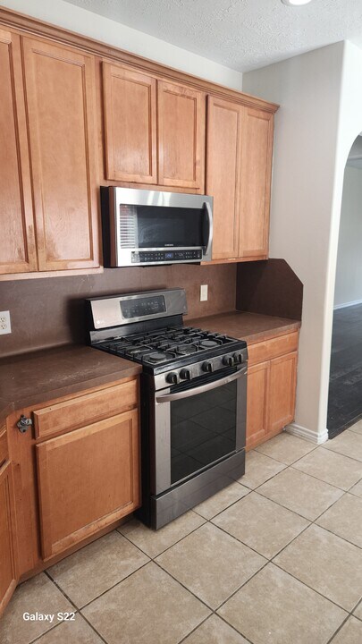 4914 Trailing Clover Ct in Houston, TX - Building Photo