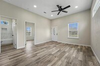 2810 Newhoff St photo'