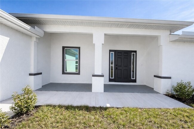 3339 NE 13th Ave in Cape Coral, FL - Building Photo - Building Photo