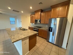 14074 W Valentine St in Surprise, AZ - Building Photo - Building Photo