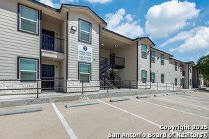 5415 Ingram Rd in San Antonio, TX - Building Photo - Building Photo