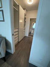 690 King St W in Kitchener, ON - Building Photo - Building Photo